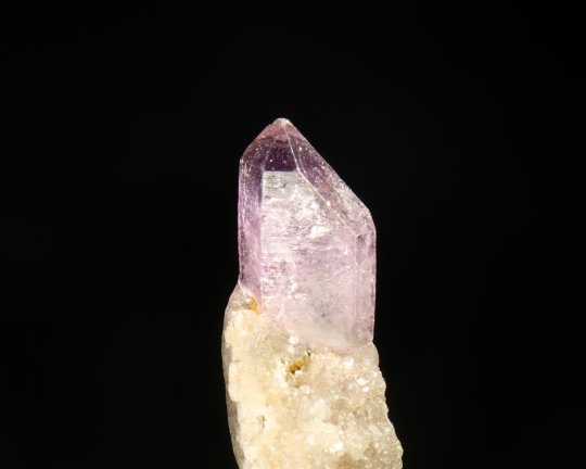 Vilde Amatyst/Røgquarz krystaller Chiredzi Zimbabwe, 24gr 8cm